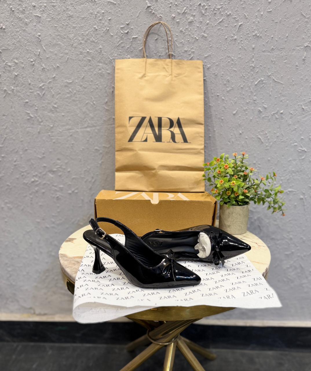 ZARA Black Glossy Bow Heels
